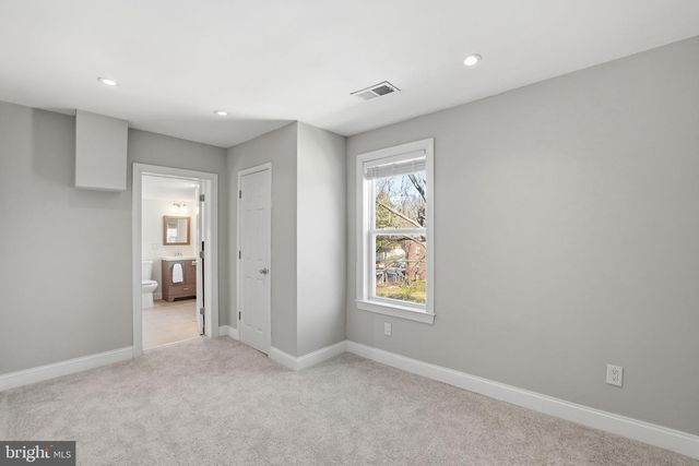 4222 34TH ST, Mount Rainier, MD 20712