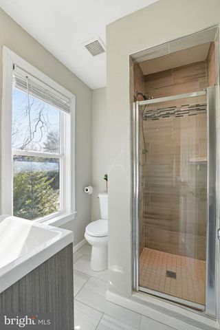 4222 34TH ST, Mount Rainier, MD 20712