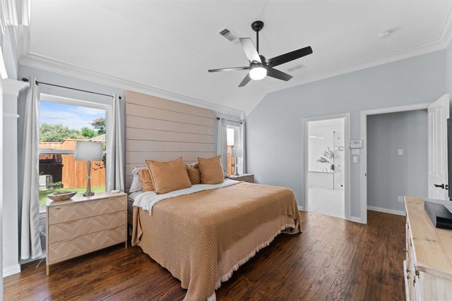 506 Moorgate Court, Grand Prairie, TX 75052