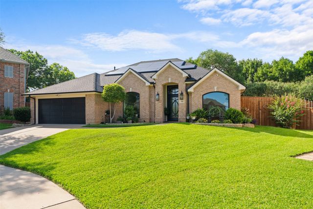506 Moorgate Court, Grand Prairie, TX 75052