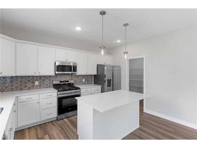 1209 Marlene Avenue, River Falls, WI 54022