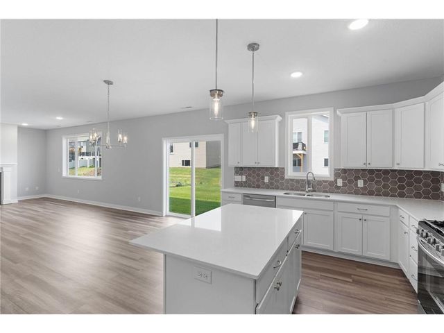 1209 Marlene Avenue, River Falls, WI 54022