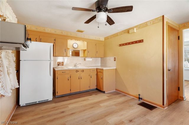 3522 Westview Avenue NW, Canton, OH 44709