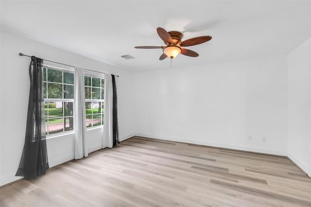 6243 Settlers Lake Circle W, Katy, TX 77449