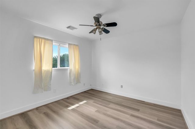 6243 Settlers Lake Circle W, Katy, TX 77449