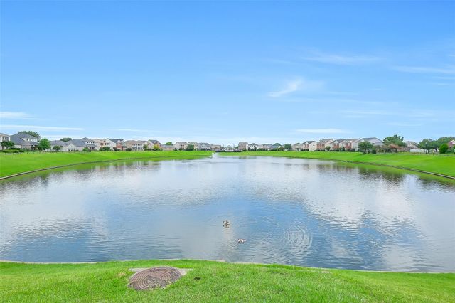 6243 Settlers Lake Circle W, Katy, TX 77449