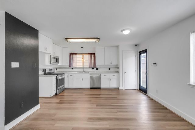 6243 Settlers Lake Circle W, Katy, TX 77449