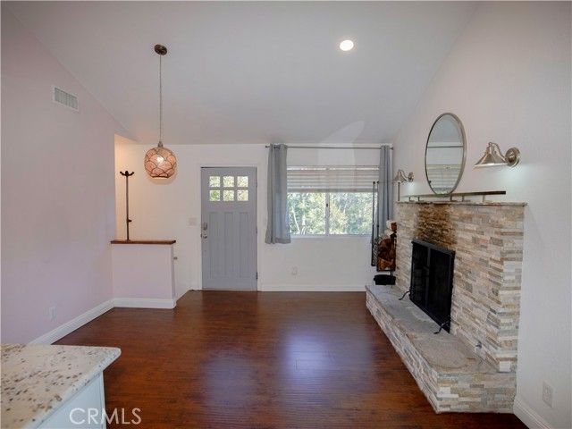 810 W Victoria Court, Lake Arrowhead, CA 92352