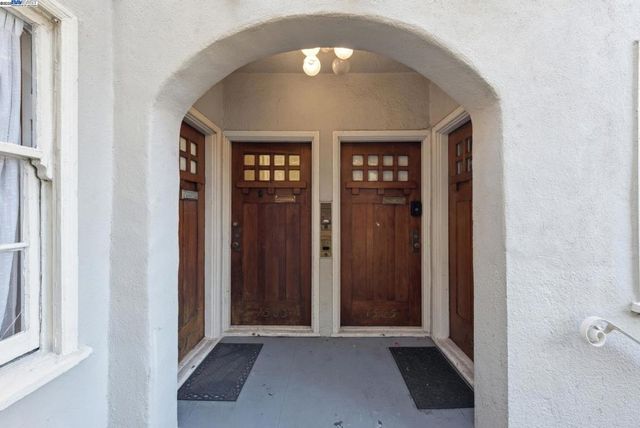 1501 First Ave., Oakland, CA 94606