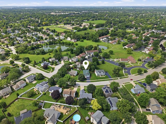 1560 Colorado Avenue, Aurora, IL 60506