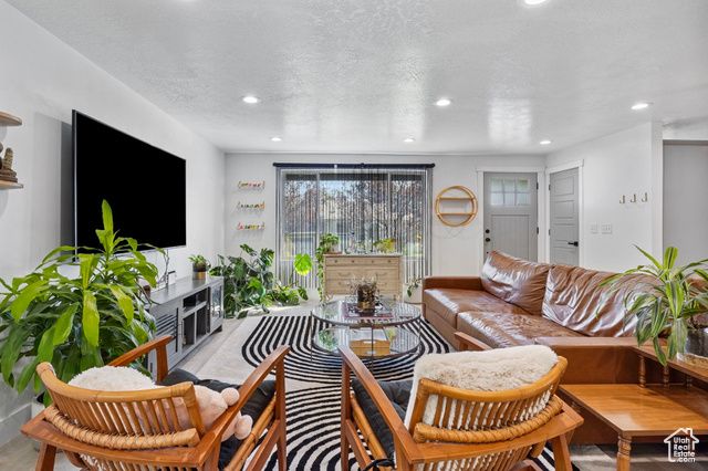 2615 E CAMILLE CIR, Holladay, UT 84124