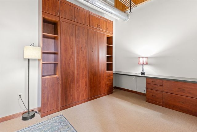 130 John Street 303, Lowell, MA 01852