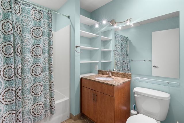 130 John Street 303, Lowell, MA 01852