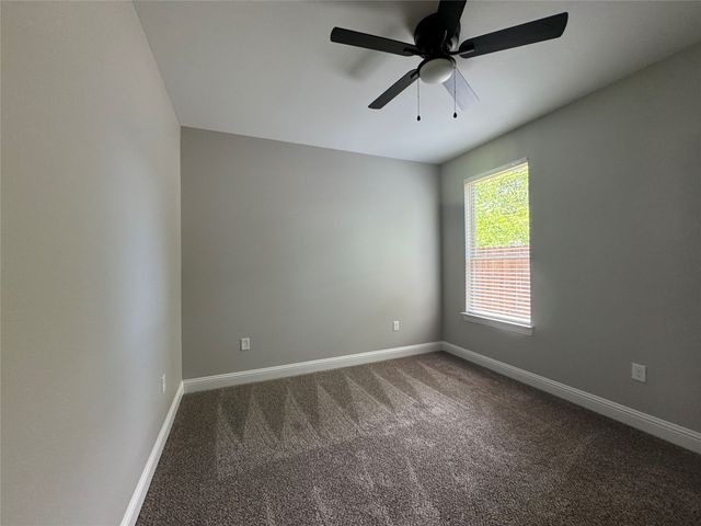 205 W Elm Street, Alvarado, TX 76009