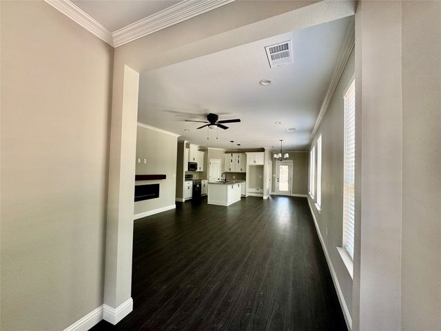 205 W Elm Street, Alvarado, TX 76009