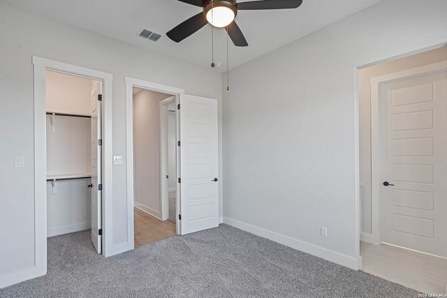 256 Lawrence Drive, Castroville, TX 78009