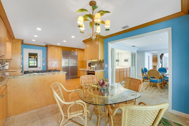 1080 Fairview Lane, Singer Island, FL 33404