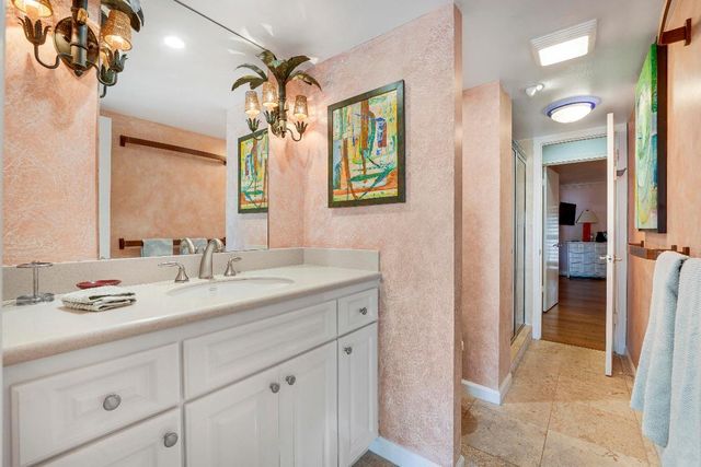 1080 Fairview Lane, Singer Island, FL 33404