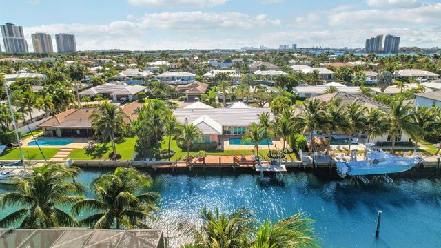 1080 Fairview Lane, Singer Island, FL 33404