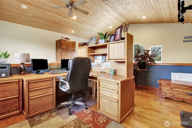 15892 Larson Lane, Mount Vernon, WA 98273