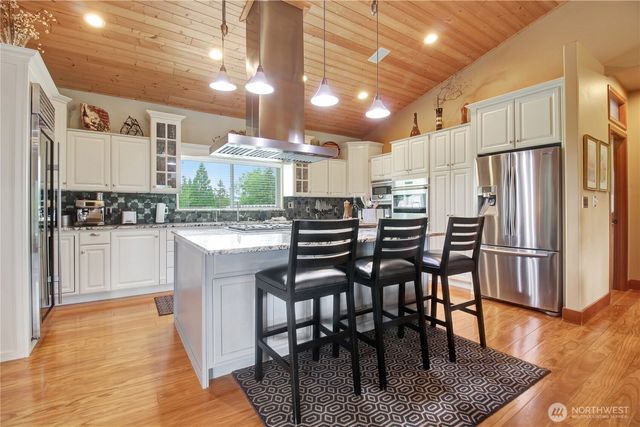 15892 Larson Lane, Mount Vernon, WA 98273