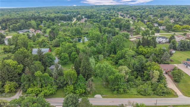 Boston Road, Hinckley, OH 44233