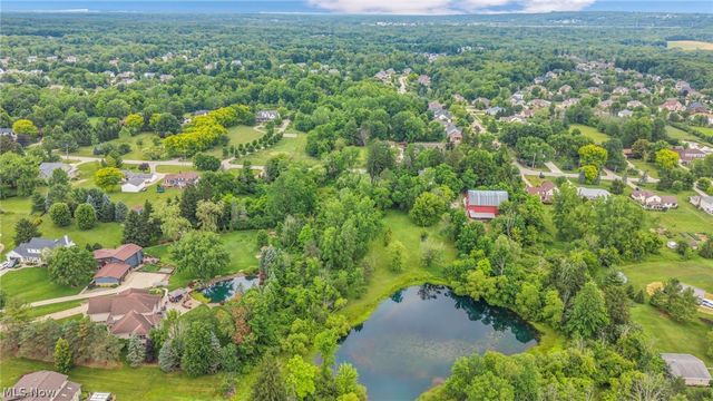 Boston Road, Hinckley, OH 44233
