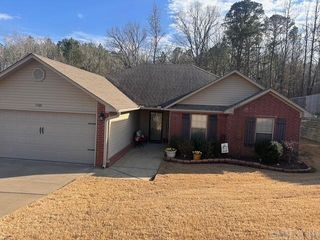 5768 John Hancock Drive, Benton, AR 72019