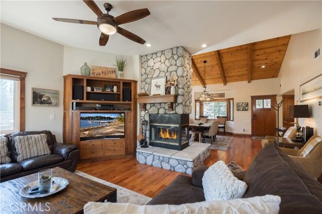 813 Brentwood Drive, Lake Arrowhead, CA 92352