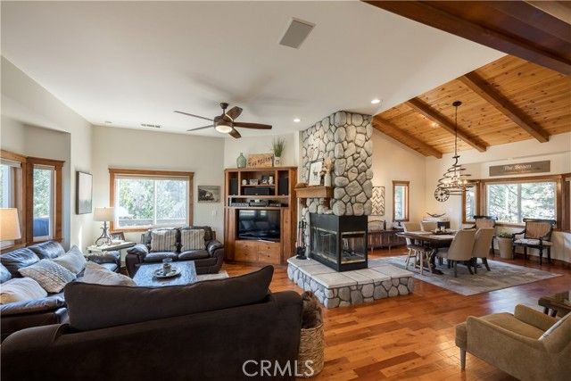 813 Brentwood Drive, Lake Arrowhead, CA 92352