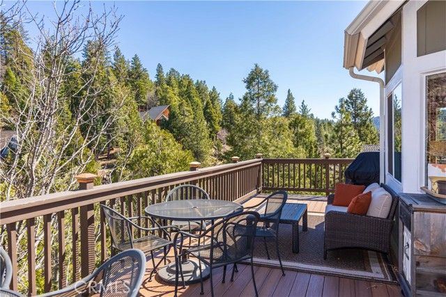 813 Brentwood Drive, Lake Arrowhead, CA 92352