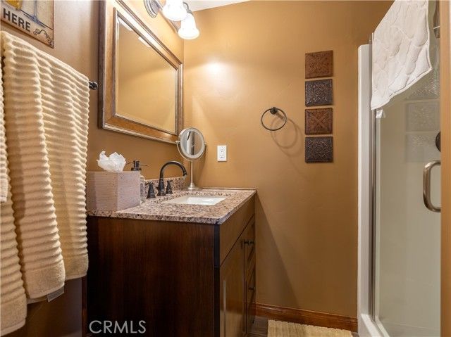 813 Brentwood Drive, Lake Arrowhead, CA 92352