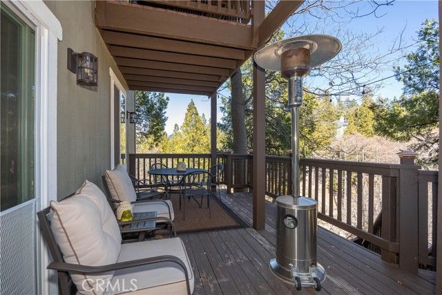 813 Brentwood Drive, Lake Arrowhead, CA 92352