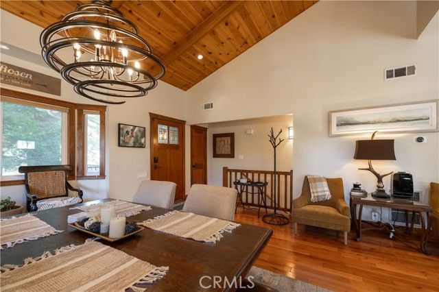 813 Brentwood Drive, Lake Arrowhead, CA 92352