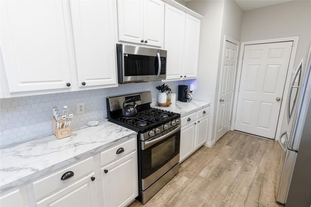 6216 Stoney Creek Drive, Pasadena, TX 77503