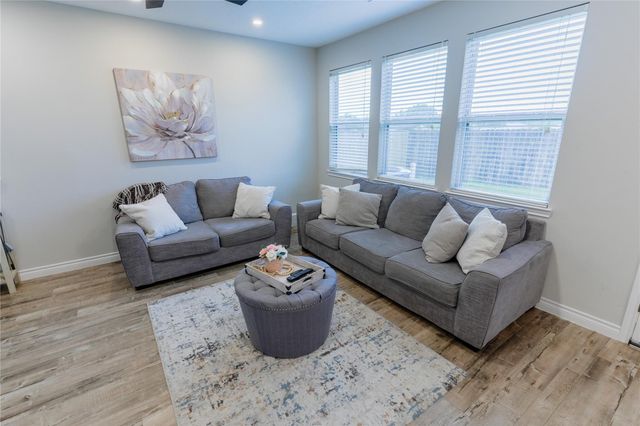 6216 Stoney Creek Drive, Pasadena, TX 77503