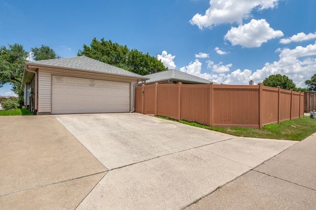 1306 River Birch Lane, Carrollton, TX 75007