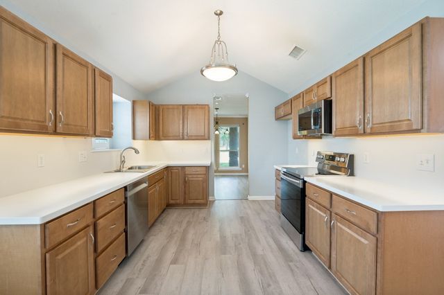 1306 River Birch Lane, Carrollton, TX 75007