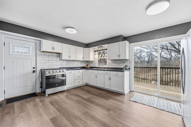 1437 30th Street SE, Cedar Rapids, IA 52403