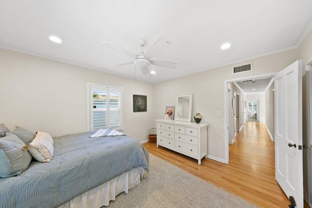 881 El Chorro Way, Sacramento, CA 95864