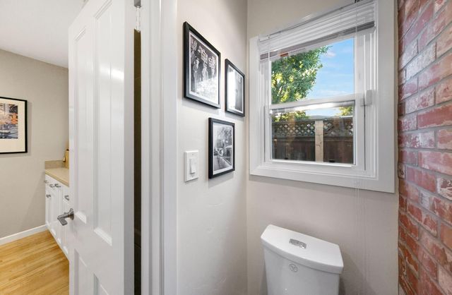 881 El Chorro Way, Sacramento, CA 95864