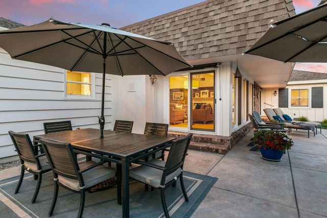 881 El Chorro Way, Sacramento, CA 95864