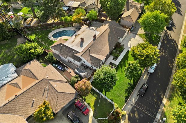 881 El Chorro Way, Sacramento, CA 95864