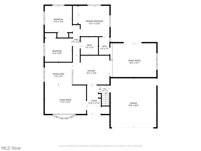 6161 Winchester Drive, Seven Hills, OH 44131