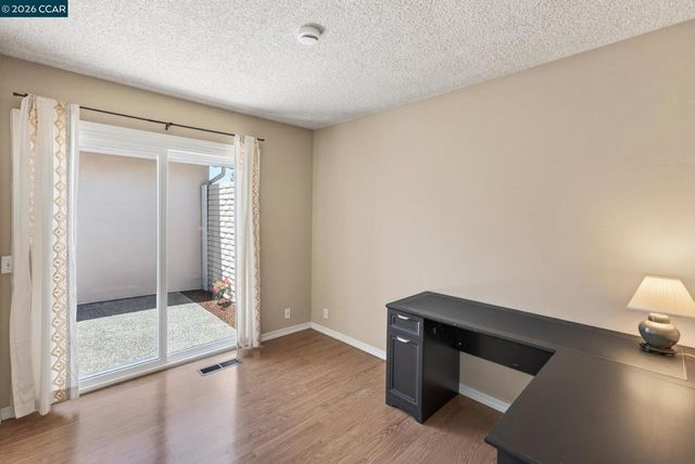 671 Starling Ave, Livermore, CA 94551