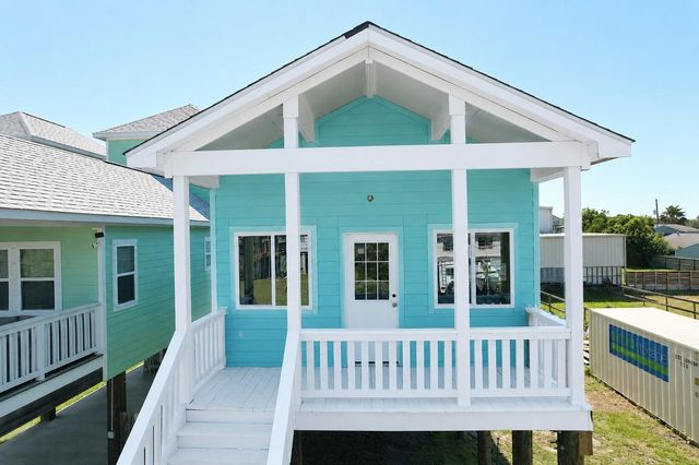 1041 15th Street, San Leon, TX 77539