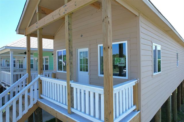 1041 15th Street, San Leon, TX 77539
