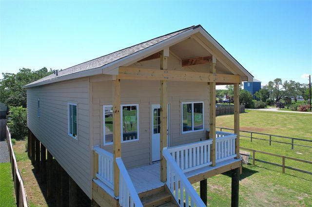 1041 15th Street, San Leon, TX 77539