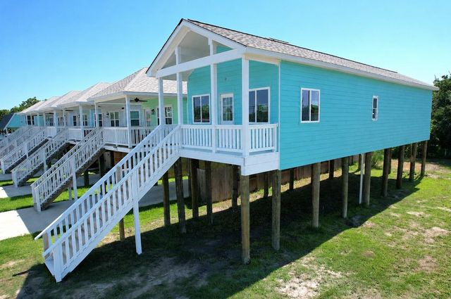 1041 15th Street, San Leon, TX 77539