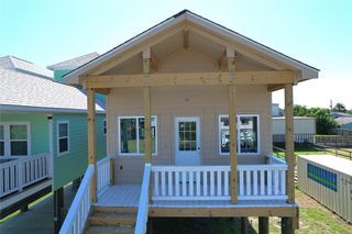 1041 15th Street, San Leon, TX 77539
